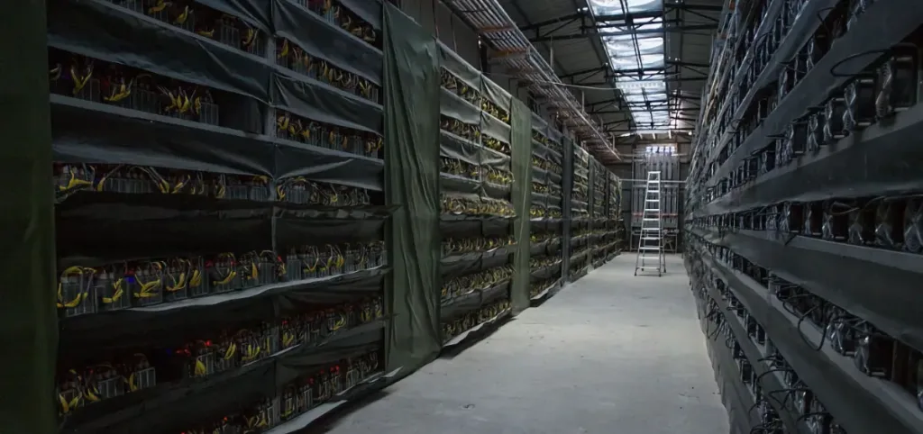 Minería de Bitcoin centralizada